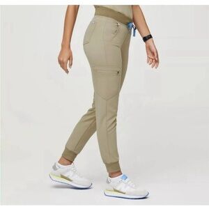 High Waisted Zamora Jogger
Scrub Pants XS